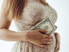 pregnant-woman-surrogate-mother-money-notes_955834-27677.jpg